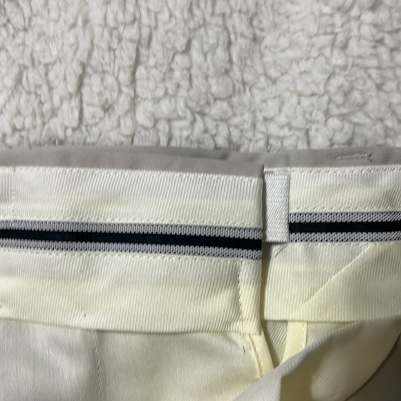 Jos A Bank Traveler pants size 40W x 36L - Picture 7 of 10